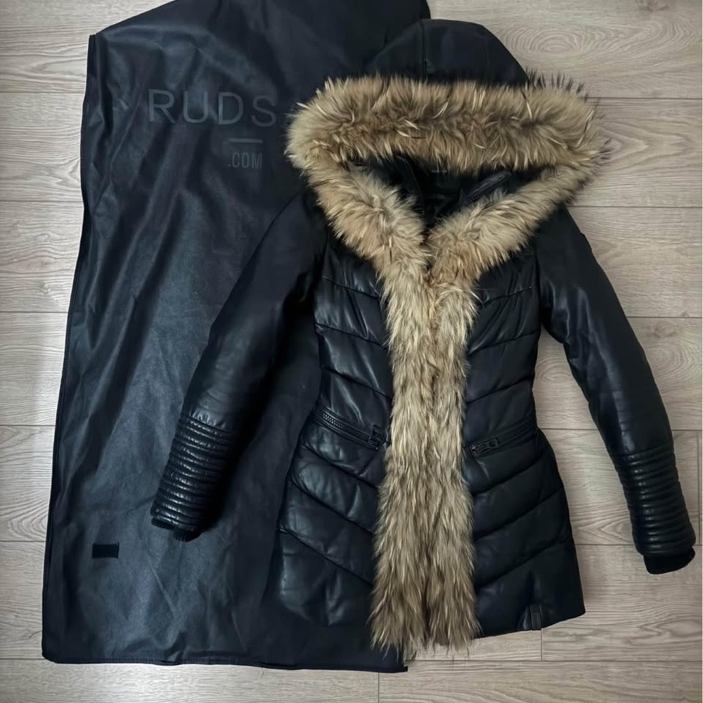 Women's Black Fur-Trimmed Jacket